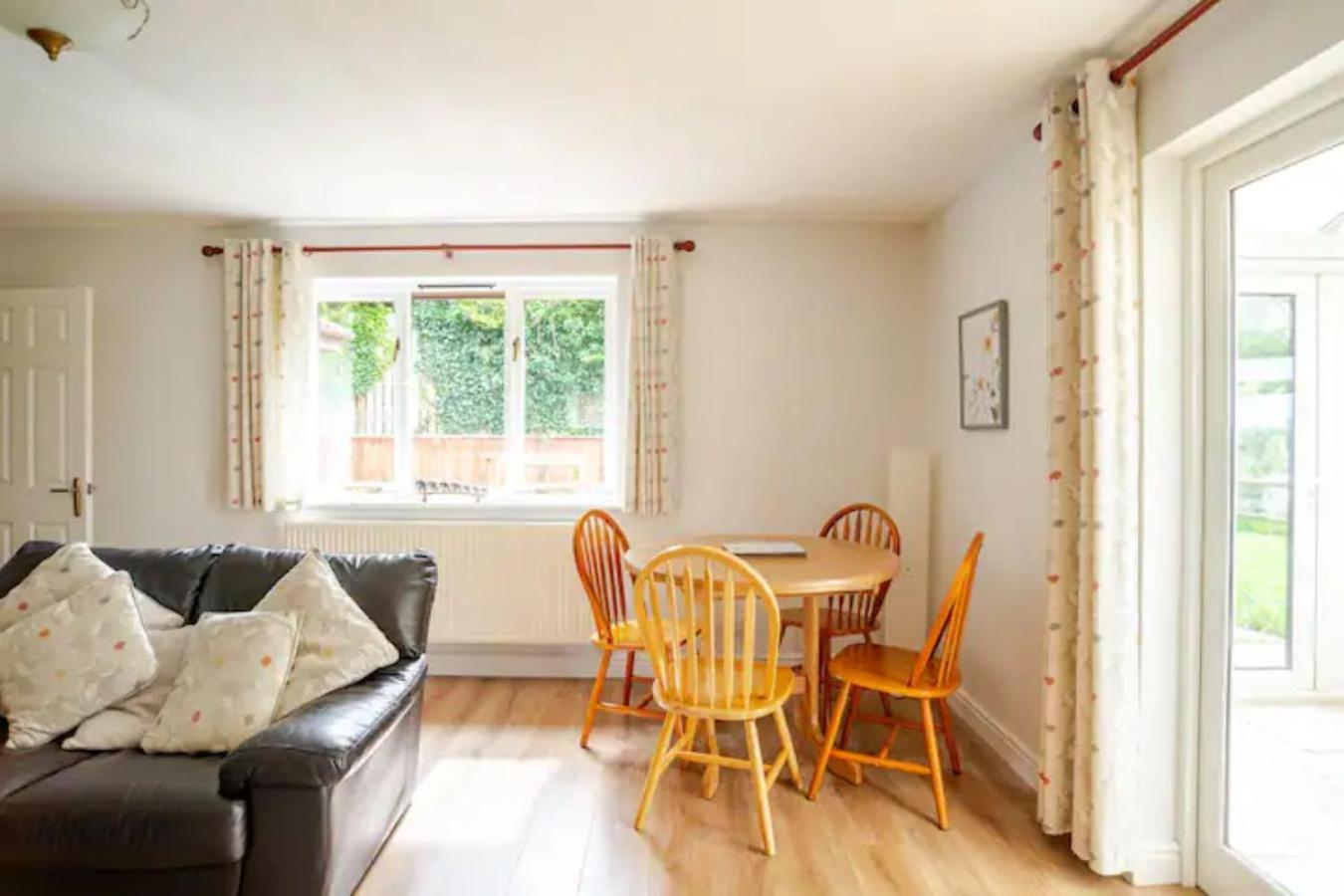 Tanglewood Apartman West Ashton Kültér fotó